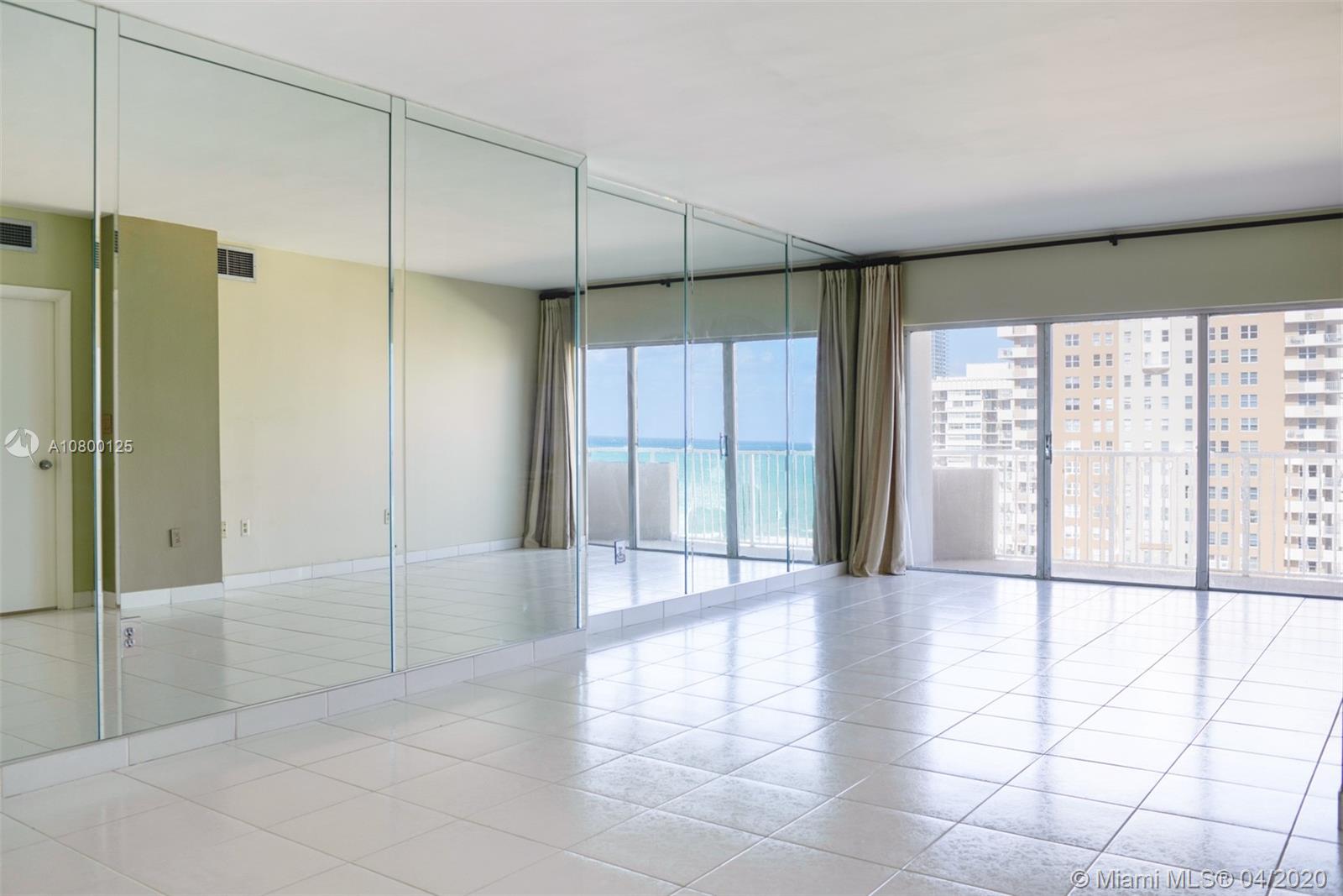 Hallandale Beach, FL 33009,1950 S Ocean Dr #12K