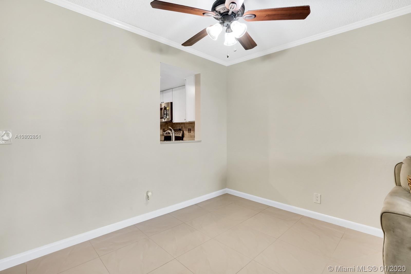 Delray Beach, FL 33446,24 Abbey Ln #102