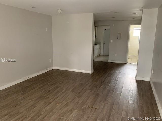 Miami Beach, FL 33139,944 Meridian Ave #5