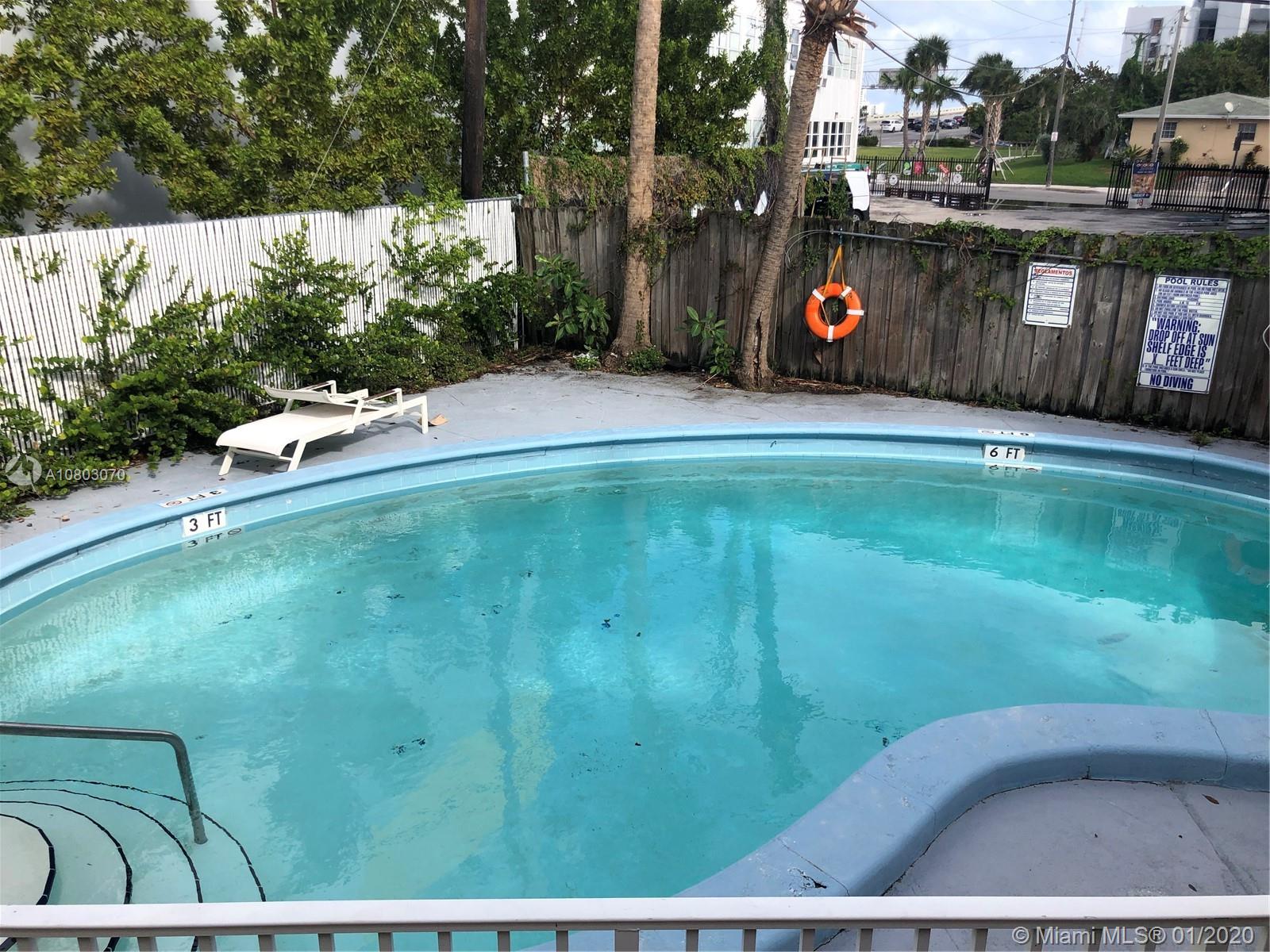 Miami, FL 33138,7851 Dunham Blvd #2