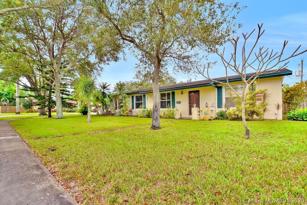 Cooper City, FL 33328,5097 SW 88th Ter