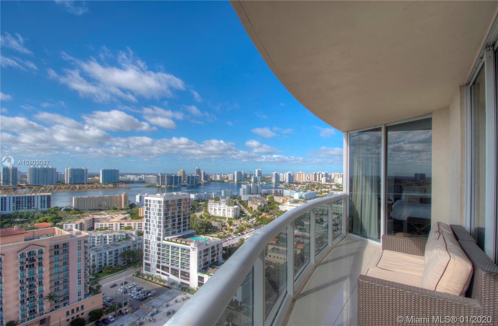 Sunny Isles Beach, FL 33160,17555 Collins Ave #2801