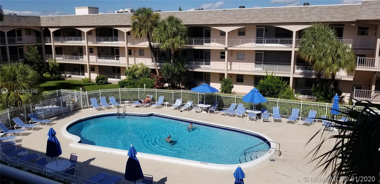 541 Blue Heron Dr #312, Hallandale Beach, FL 33009