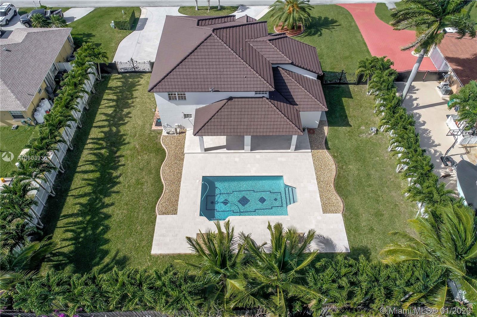 Miami, FL 33187,15805 SW 150th Ct