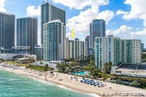 Hollywood, FL 33019,4001 SOUTH OCEAN DRIVE #11C