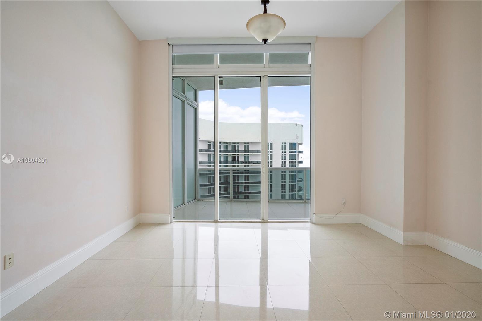 Sunny Isles Beach, FL 33160,15901 Collins Ave #4202