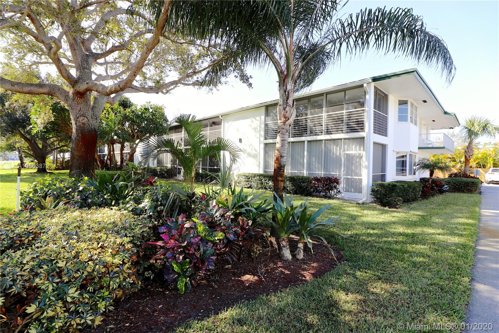 Tequesta, FL 33469,8 Garden St #208R