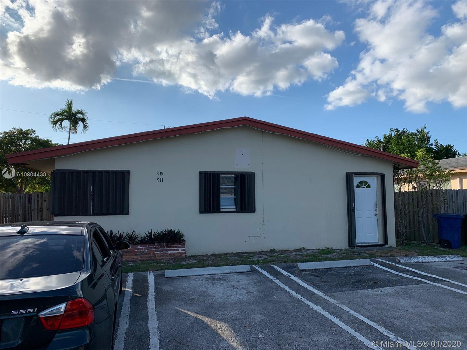 915 NE 9th St, Pompano Beach, FL 33060