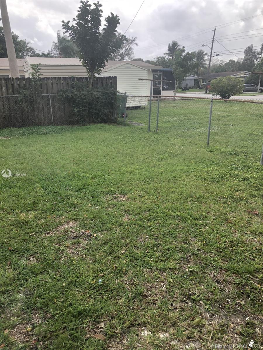 Cooper City, FL 33328,9470 SW 52nd St