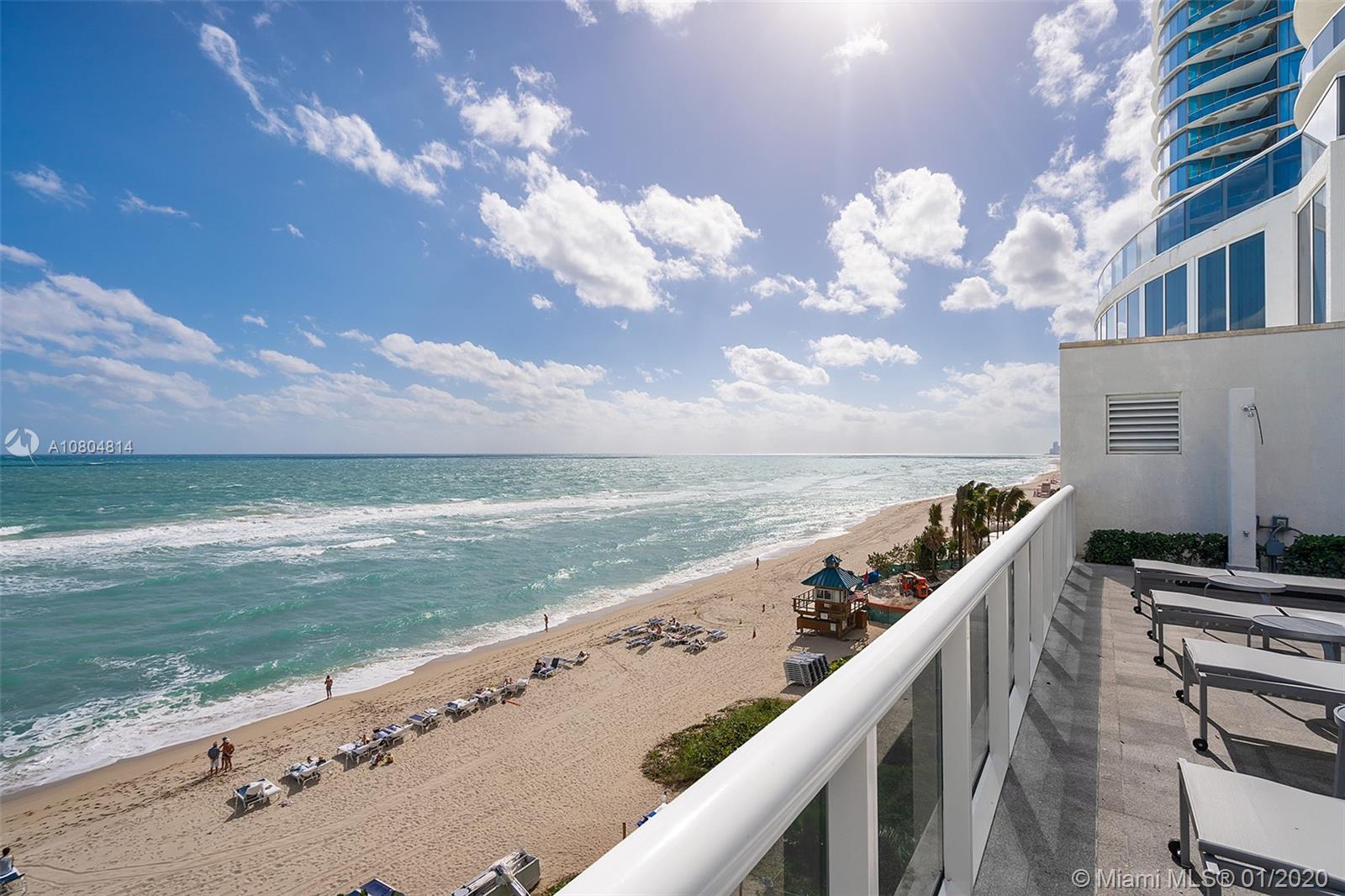 15811 Collins Ave #3704, Sunny Isles Beach, FL 33160