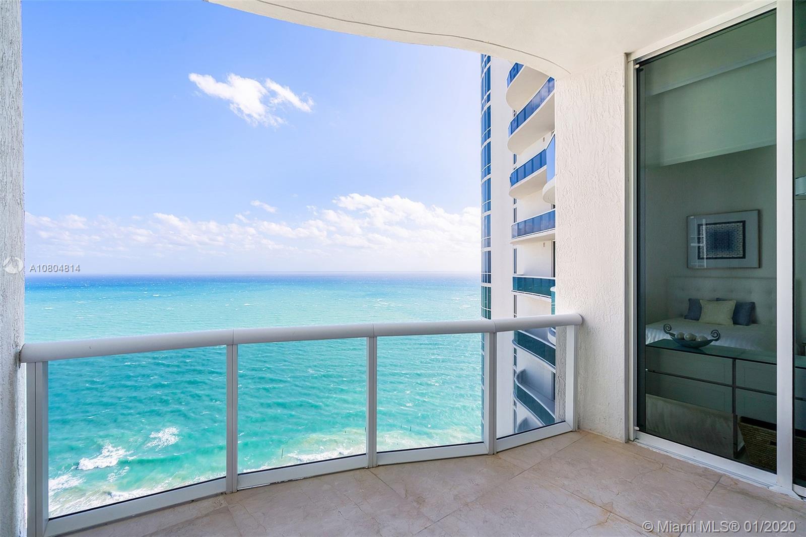 Sunny Isles Beach, FL 33160,15811 Collins Ave #3704