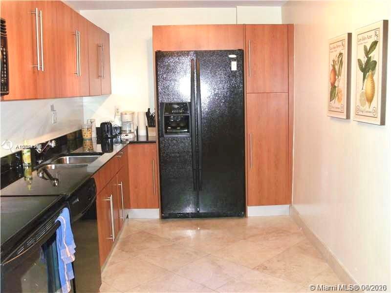 Hollywood, FL 33019,3000 S Ocean Dr #118