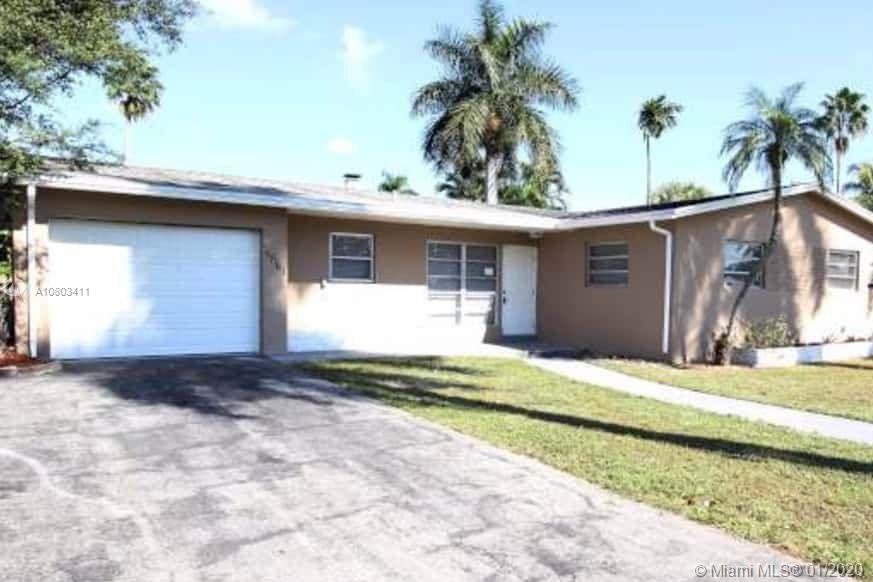 5861 SW 16th St, Plantation, FL 33317