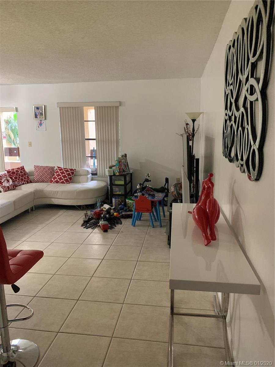 Miami, FL 33186,9140 SW 123rd Ct #201