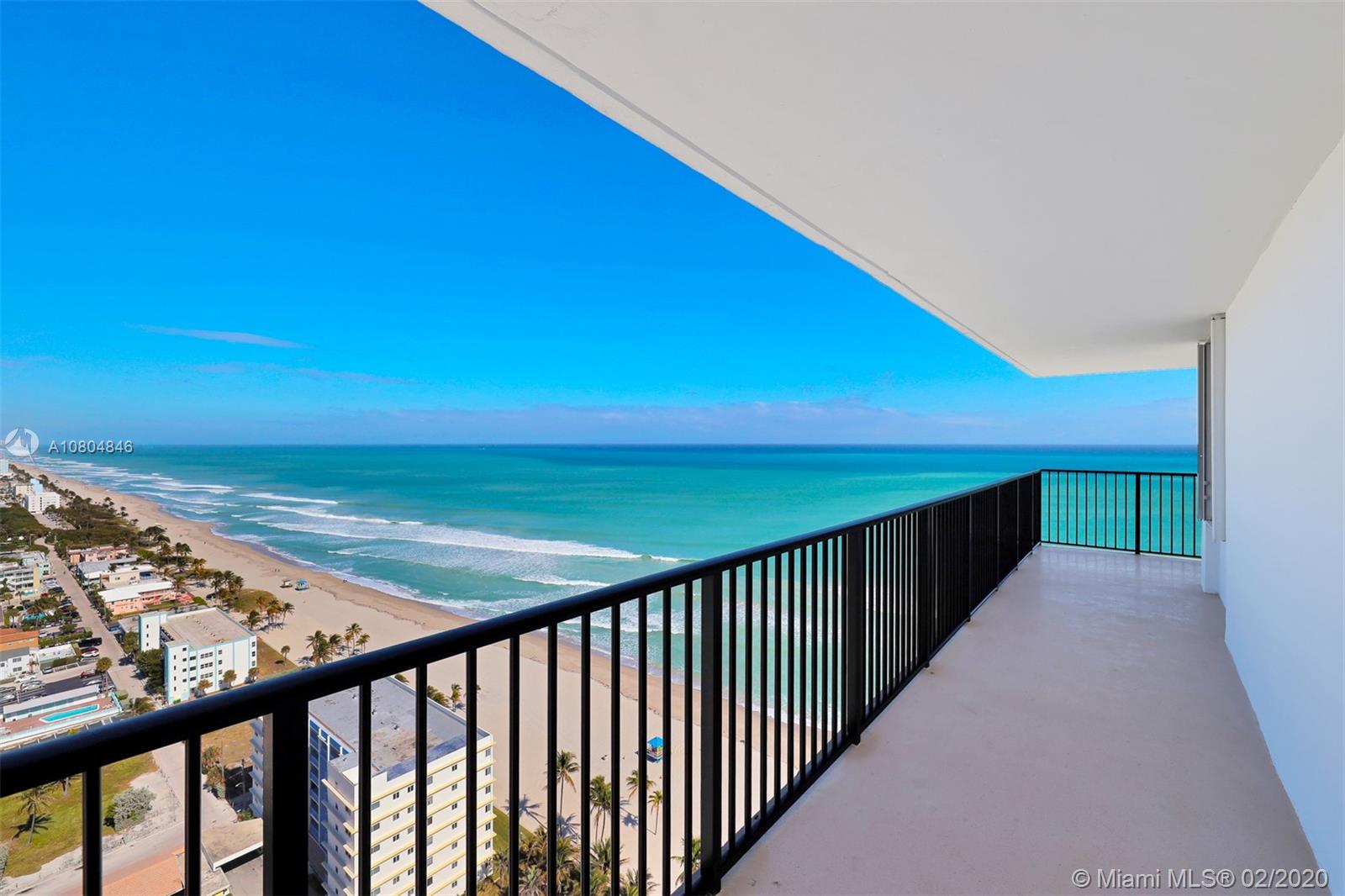 Hollywood, FL 33019,2201 S Ocean Dr #2803