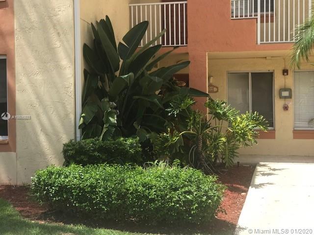 1121 Coral Club Dr #1121, Coral Springs, FL 33071