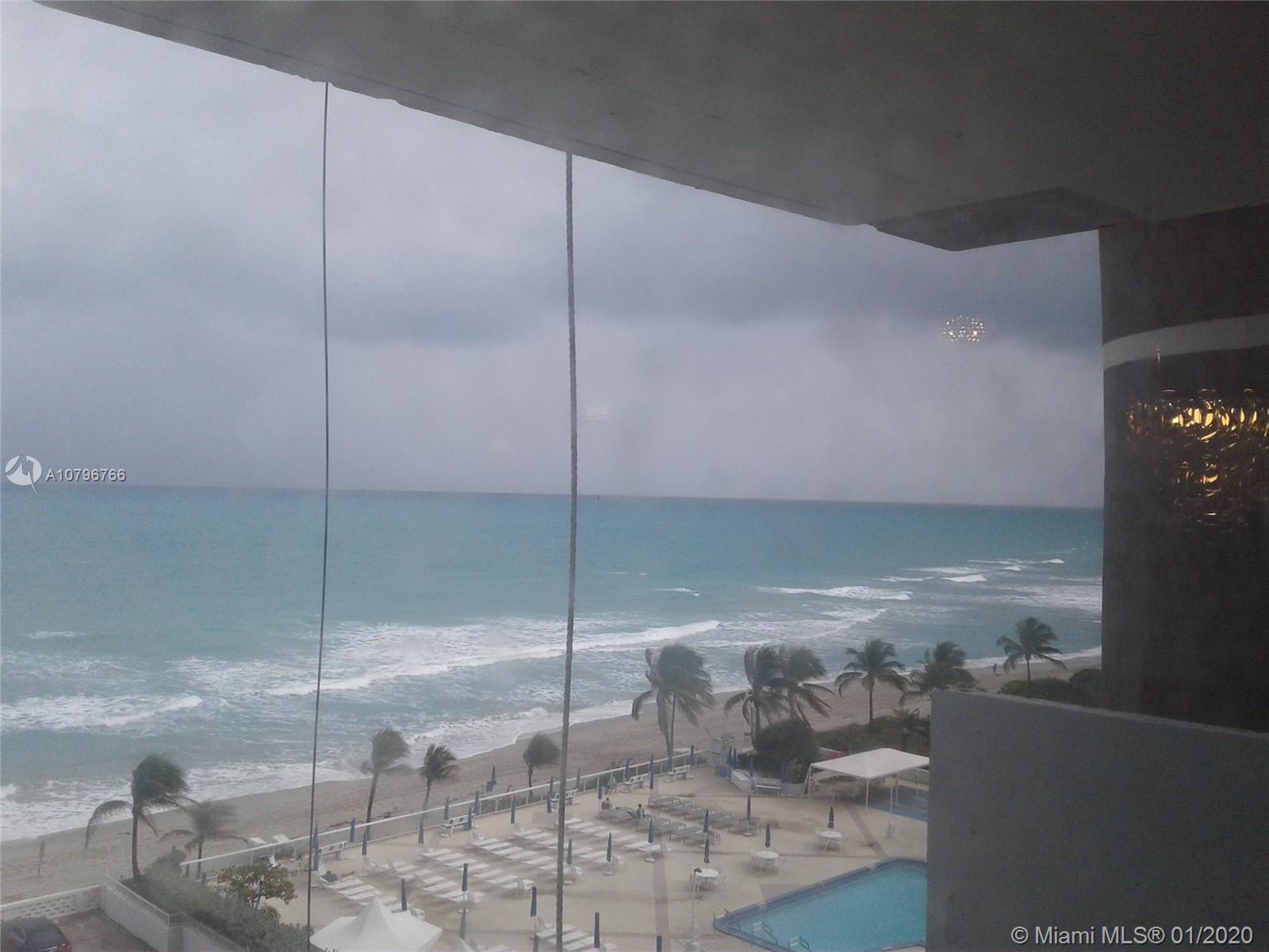 Hallandale Beach, FL 33009,2030 S Ocean #721