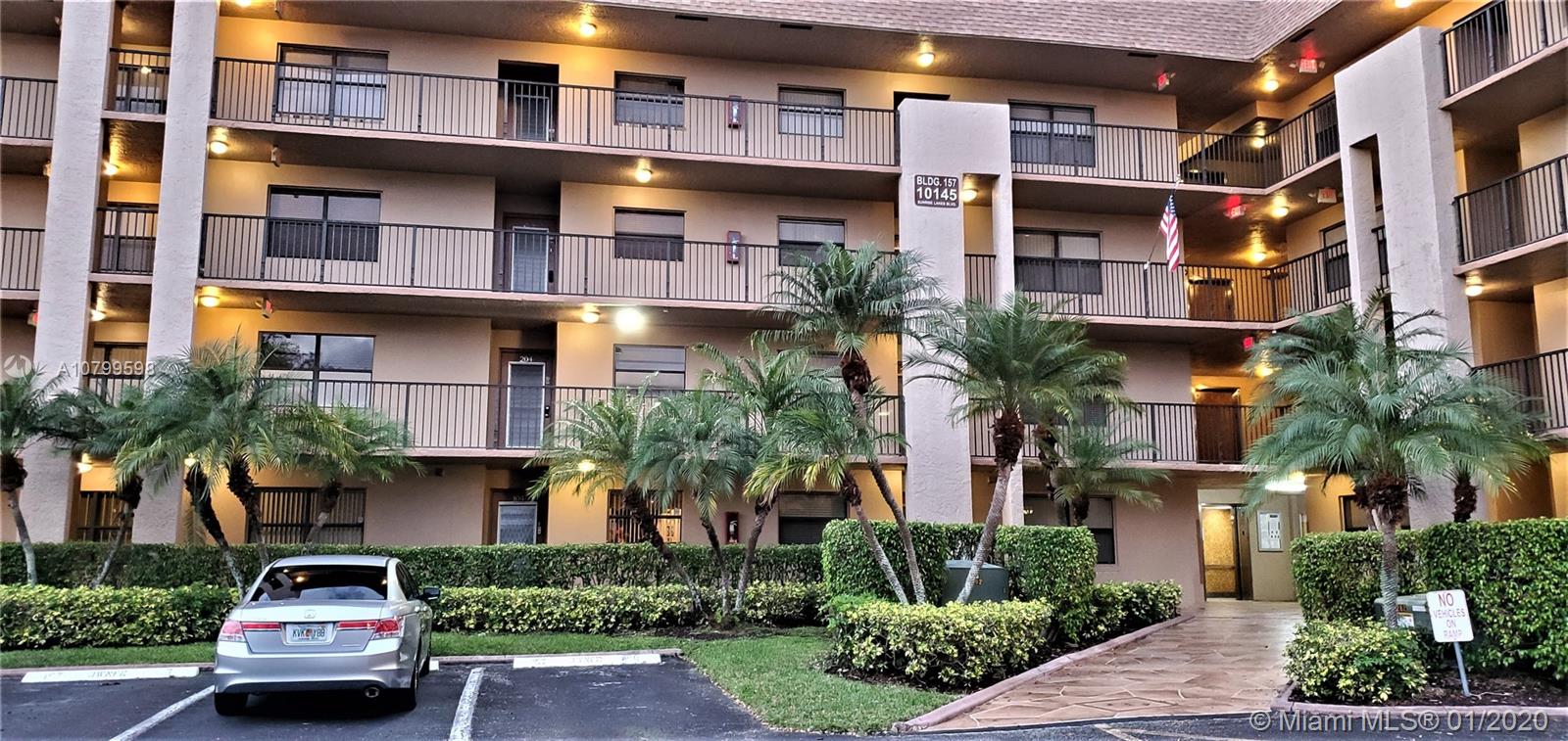 10145 Sunrise Lakes Blvd #105, Sunrise, FL 33322