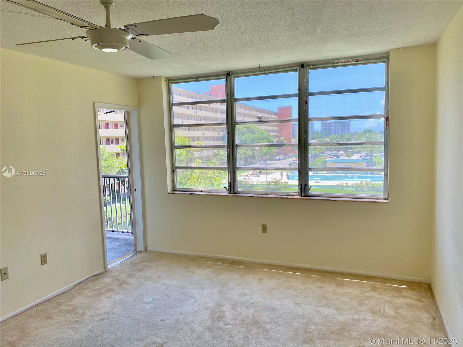 Miami, FL 33179,1770 NE 191st St #405-1