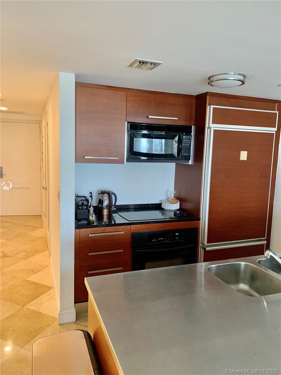 Hallandale Beach, FL 33009,1850 S Ocean Dr #3106