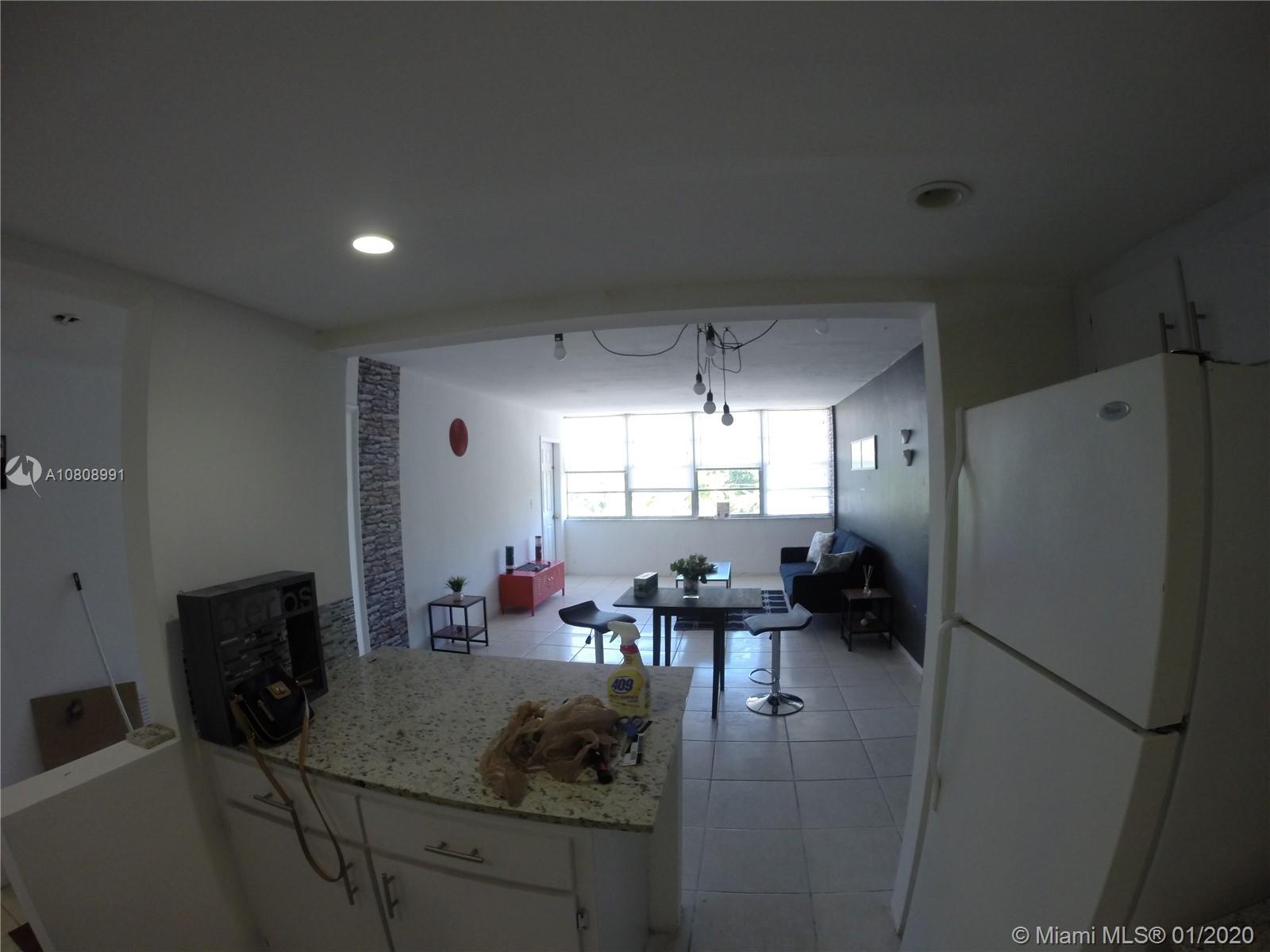 North Miami Beach, FL 33162,2175 NE 170th St #312