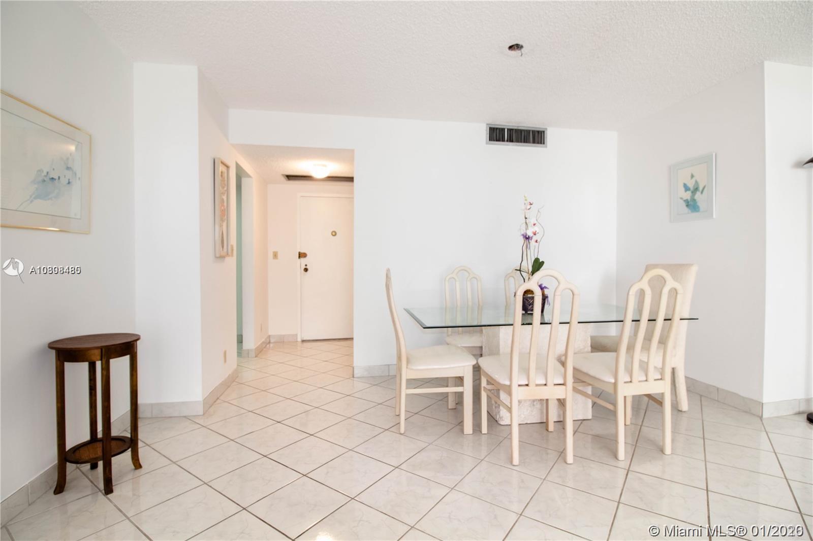 Hallandale Beach, FL 33009,2500 Parkview Dr #518