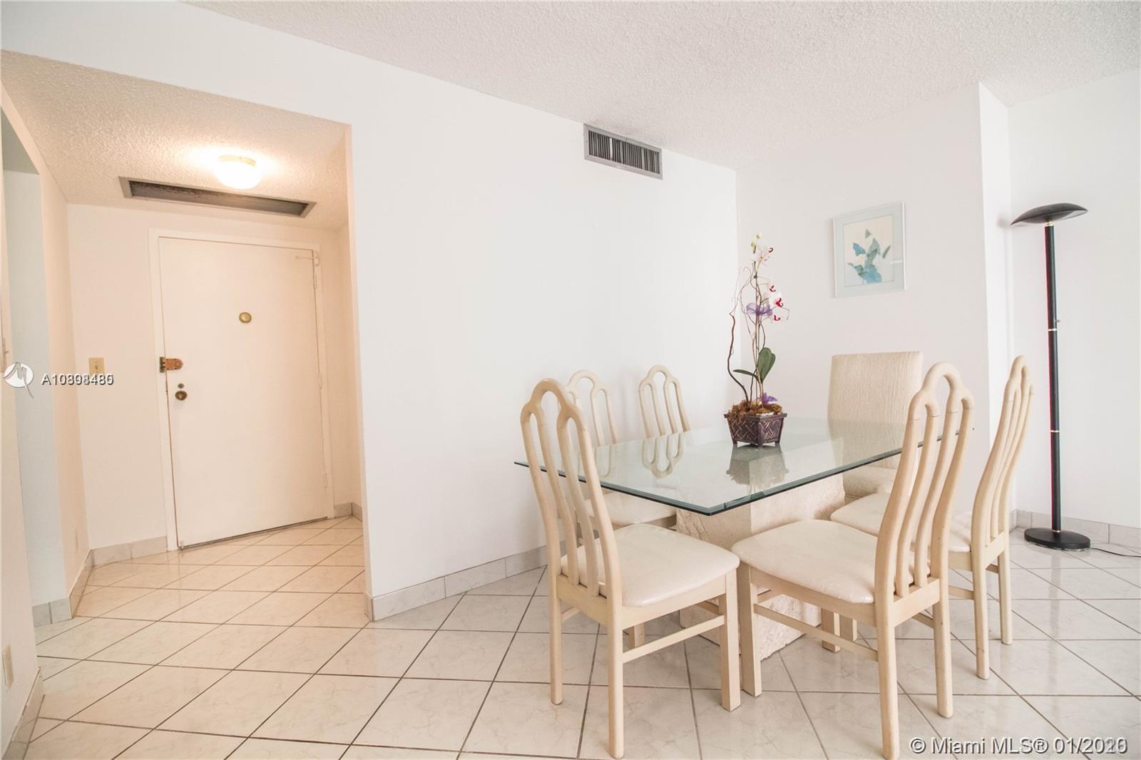 Hallandale Beach, FL 33009,2500 Parkview Dr #518