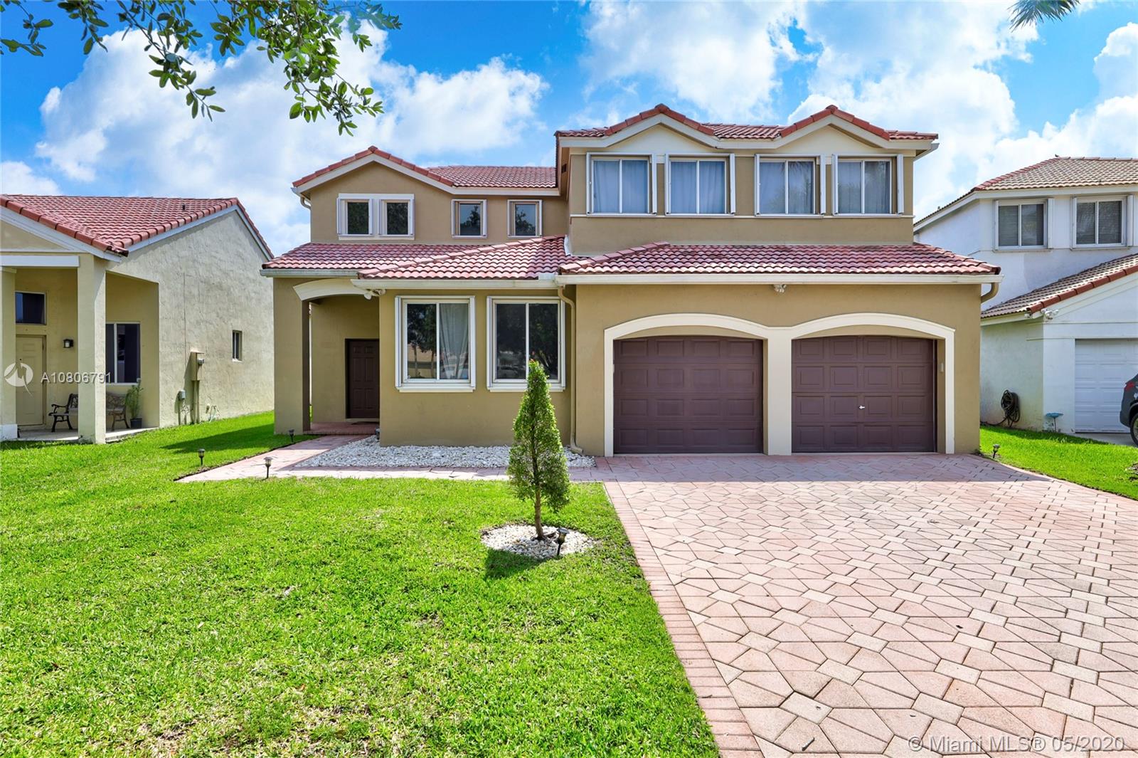 Weston, FL 33326,1302 Camellia Lane