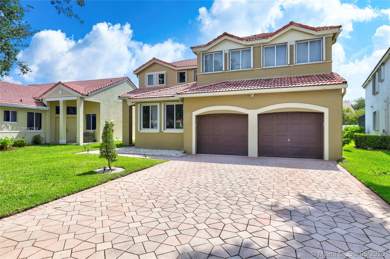 Weston, FL 33326,1302 Camellia Lane