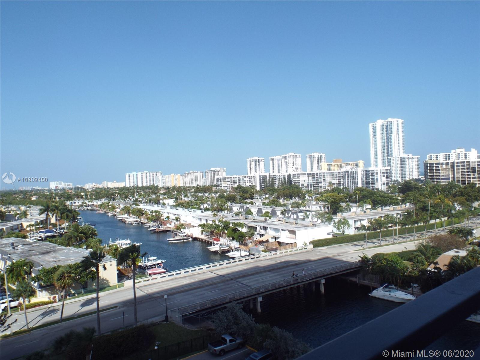 Hallandale Beach, FL 33009,2500 Parkview Dr #907