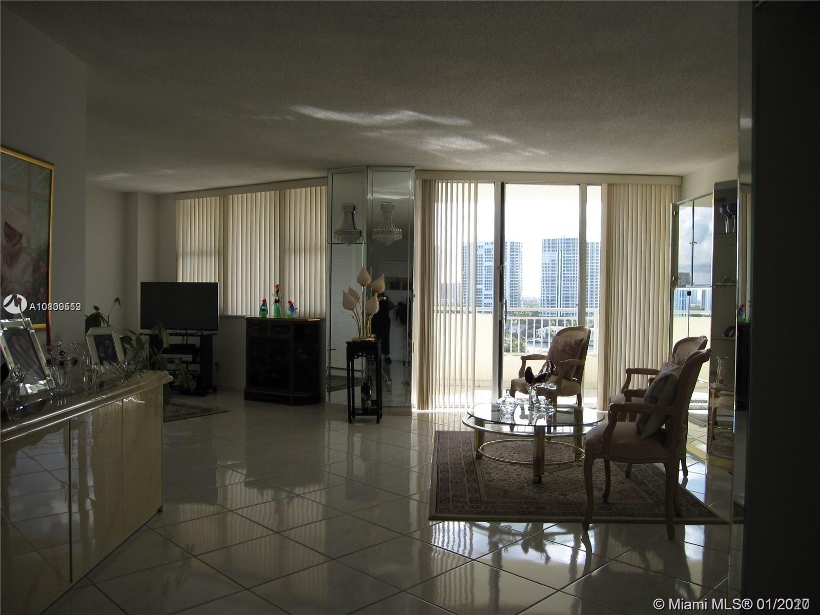 Hallandale Beach, FL 33009,3180 S Ocean Dr #1220