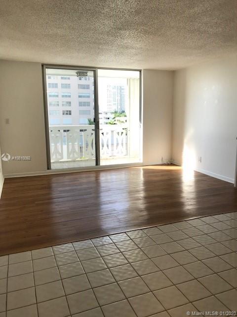 Hallandale Beach, FL 33009,3113 S Ocean Dr #609