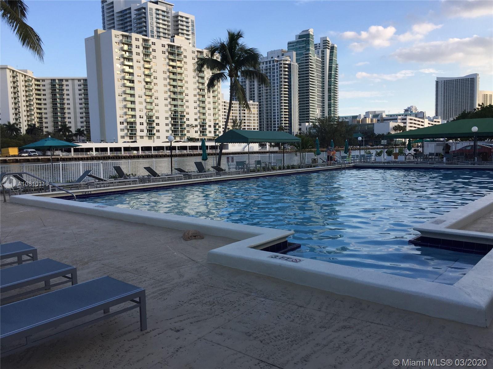 Hallandale Beach, FL 33009,1000 Parkview Dr #809