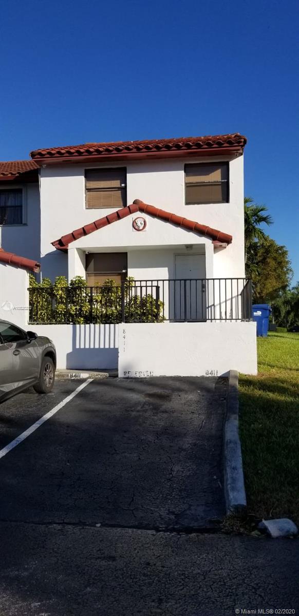 8411 SW 208th Ter, Cutler Bay, FL 33189