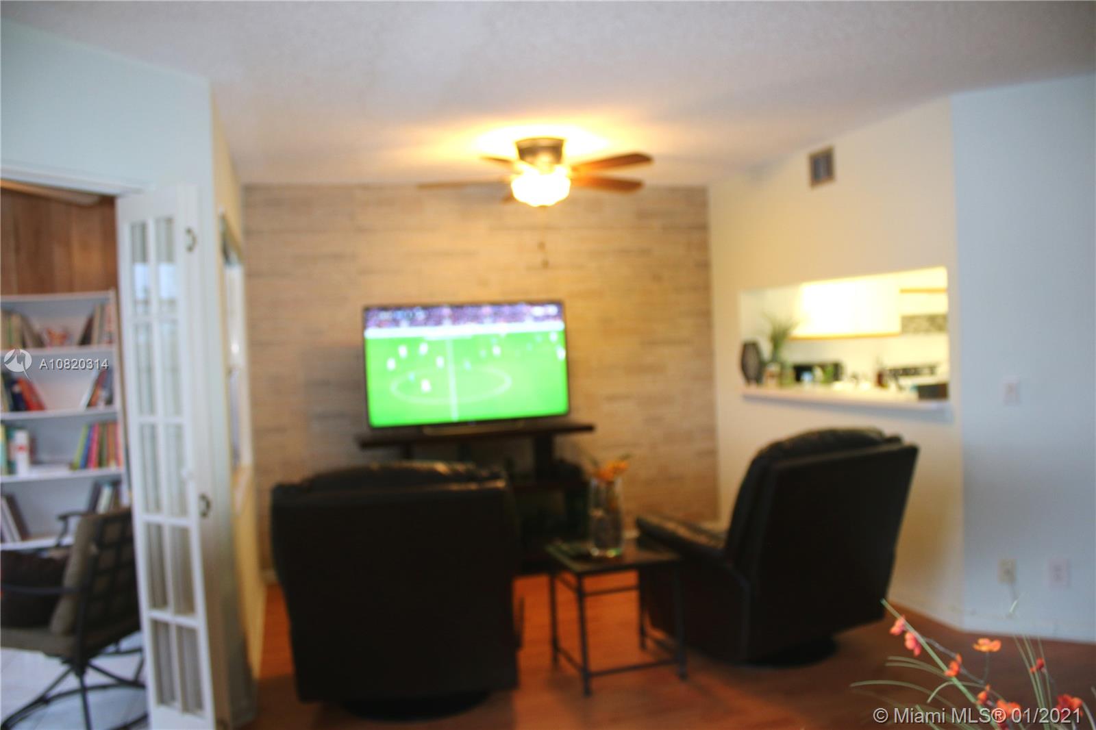 Pembroke Pines, FL 33027,1300 SW 125TH AVE #313K