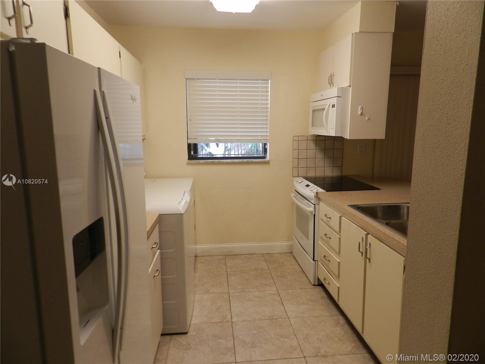 Miami Lakes, FL 33014,15809 Kingsmoor Way #15809