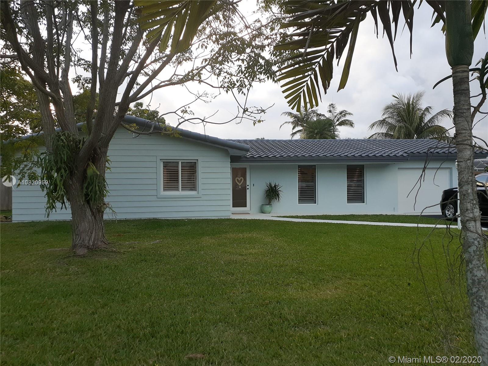 16930 SW 84th Ave, Palmetto Bay, FL 33157