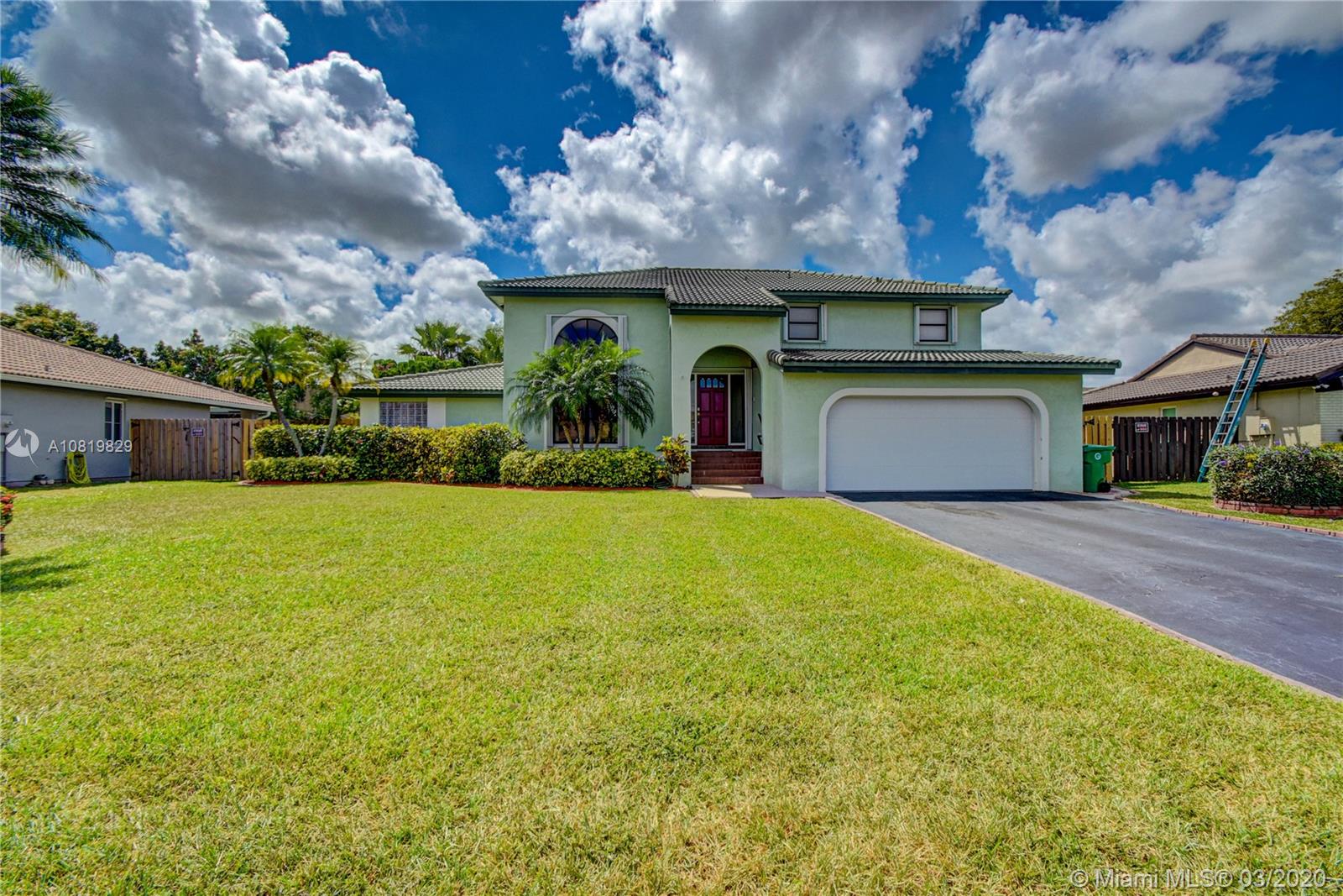 Davie, FL 33331,6851 W Wedgewood Ave