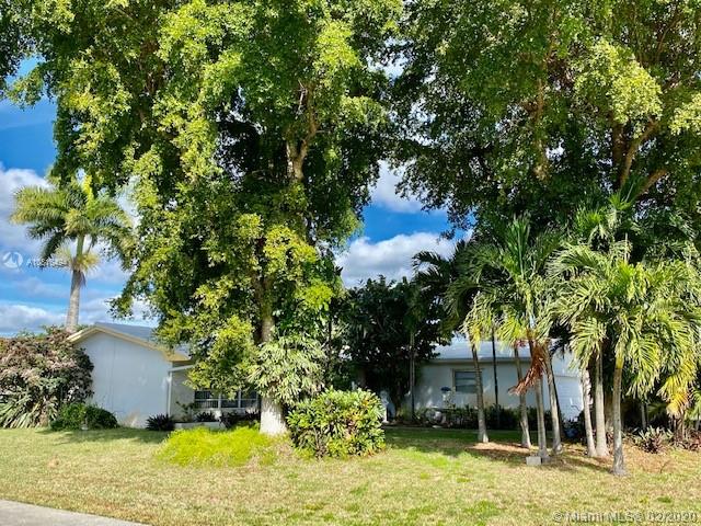 Pembroke Pines, FL 33023,6561 SW 10th St