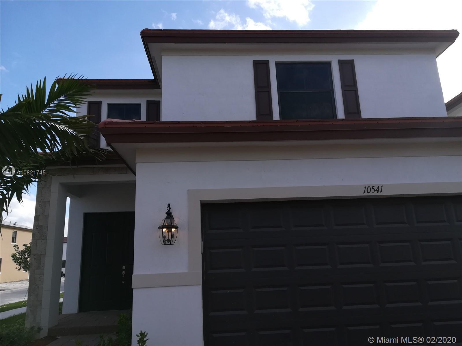 Hialeah, FL 33018,10541 W 35th Way