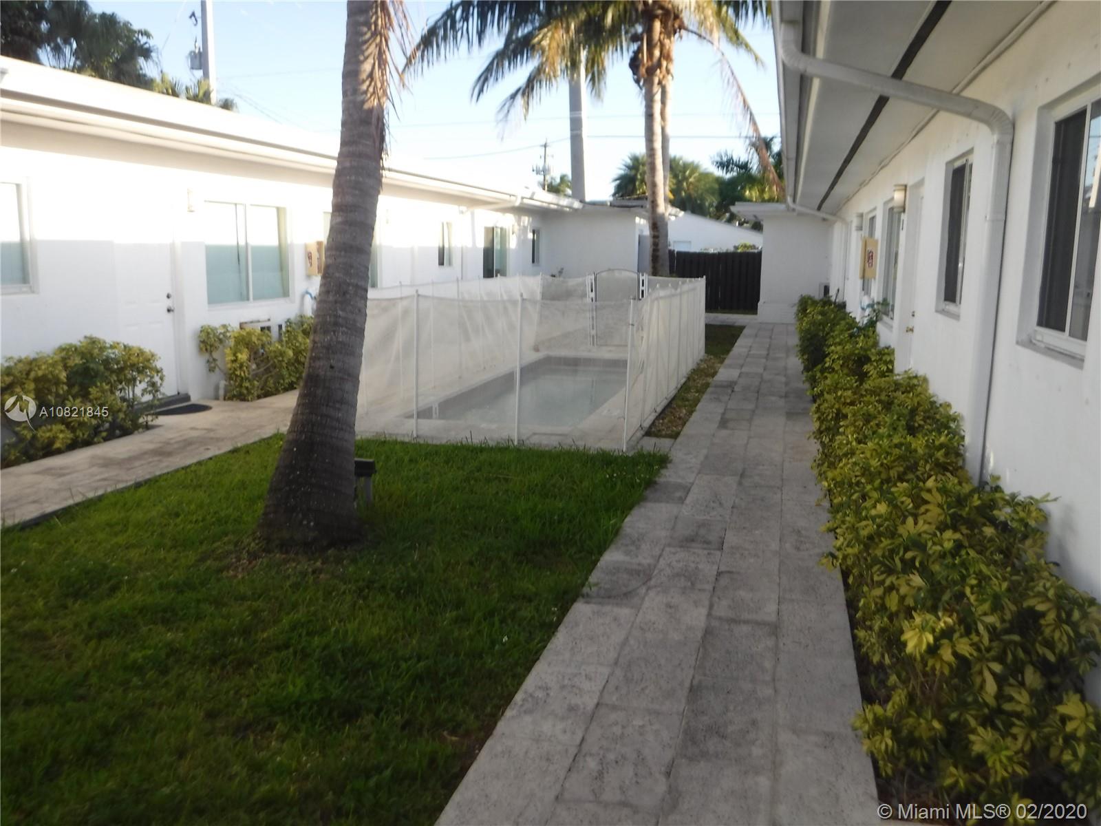 Hallandale Beach, FL 33009,932 Moffett St #6