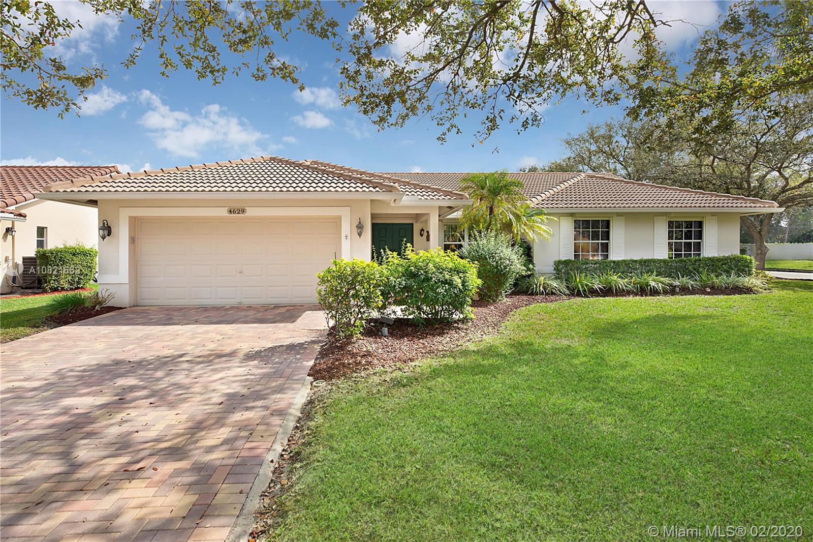 4629 NW 99th Ter, Coral Springs, FL 33076