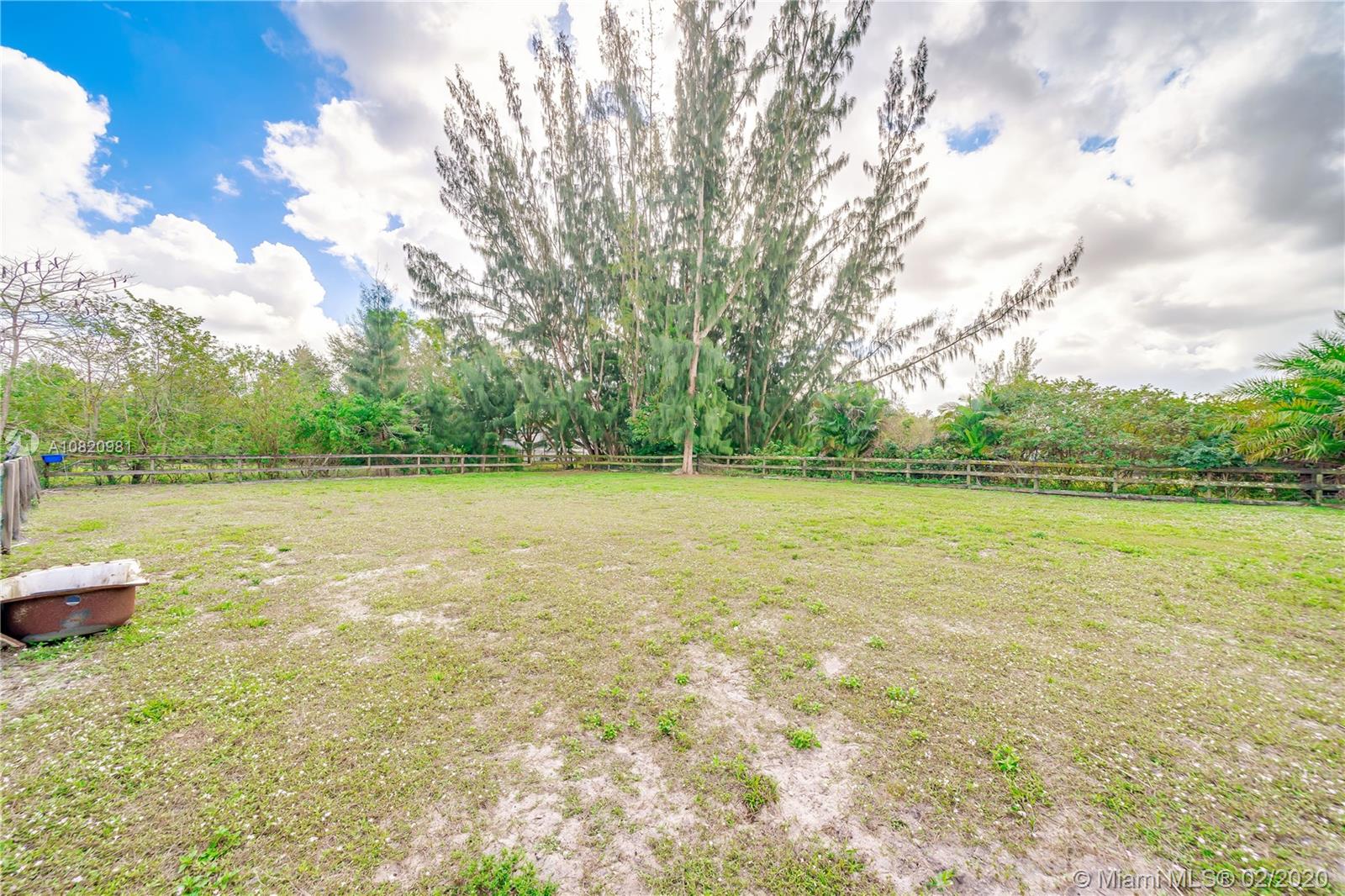 Davie, FL 33325,14200 SW 23rd St