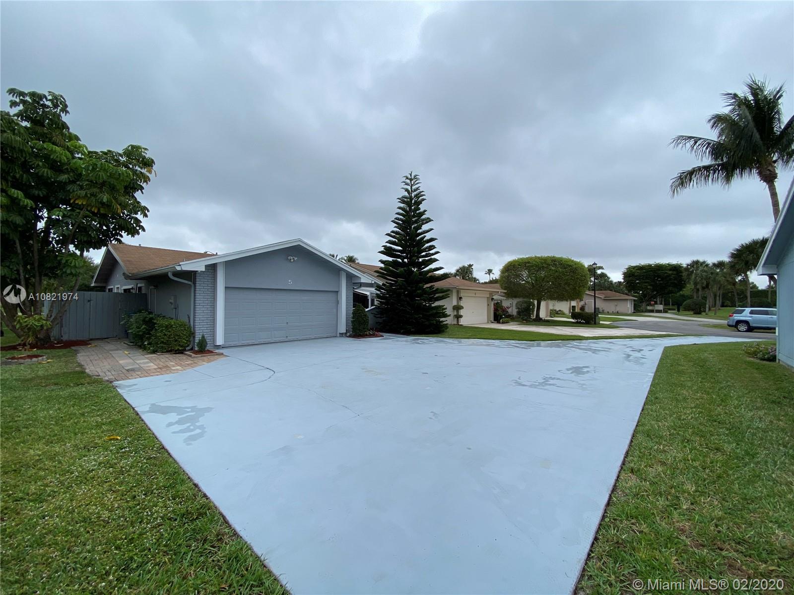 Boynton Beach, FL 33426,5 Boswell Pl