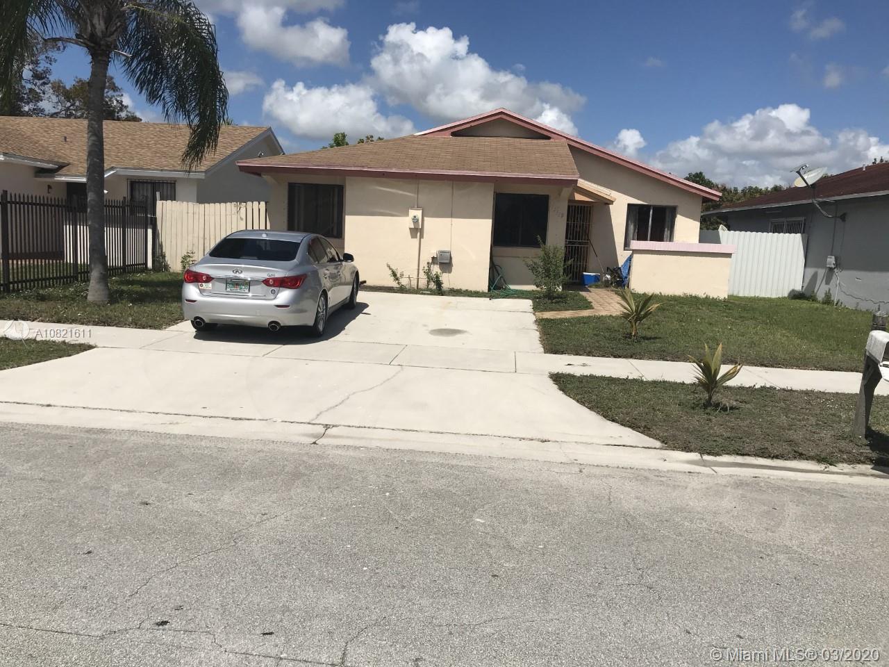 12329 SW 198th St, Miami, FL 33177