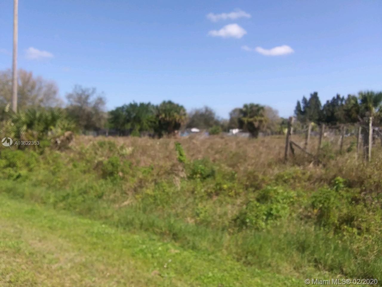 Clewiston, FL 33440,155 S GRANJA ST.