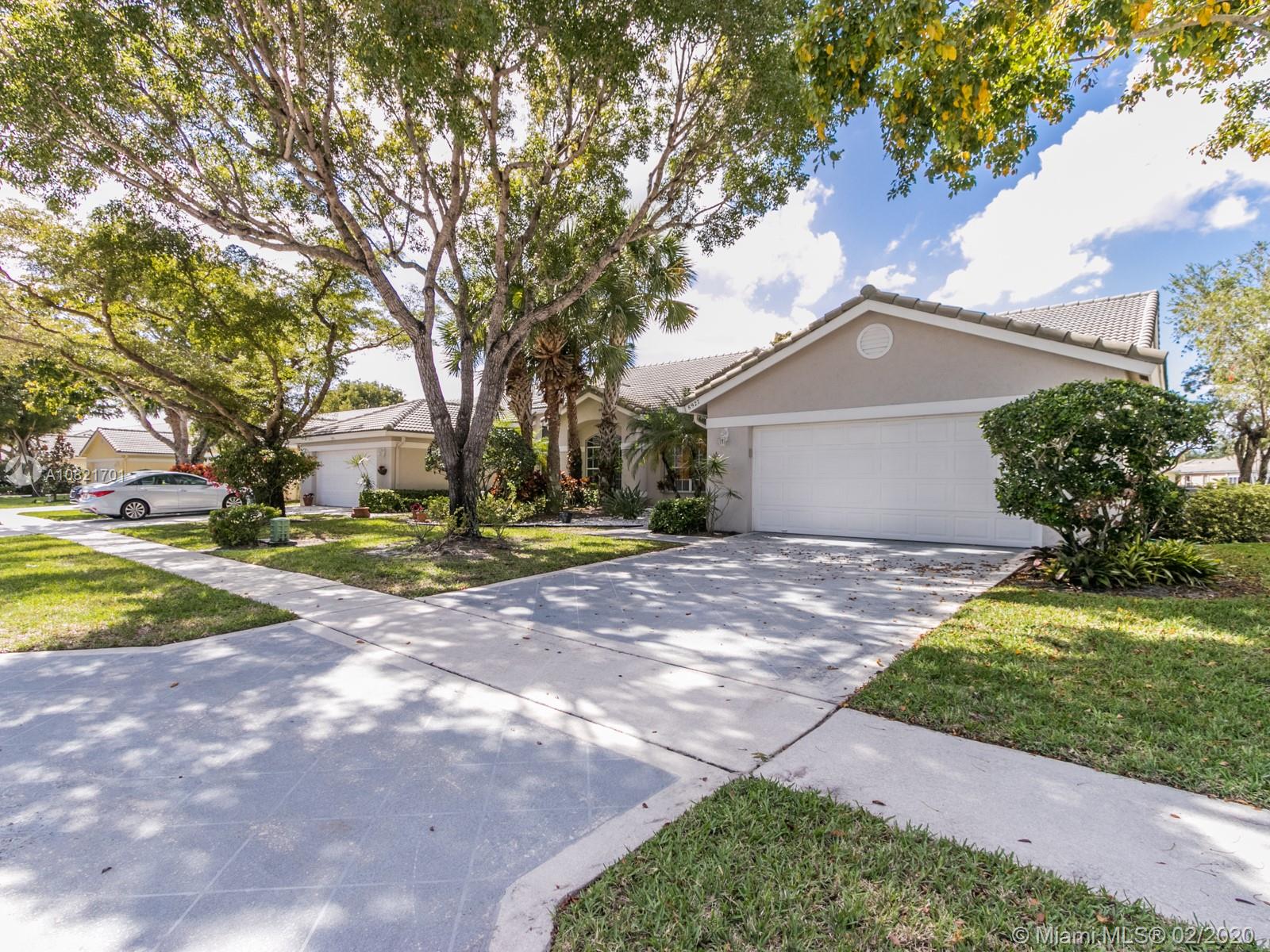 Boynton Beach, FL 33472,8927 Brittany Lakes Dr