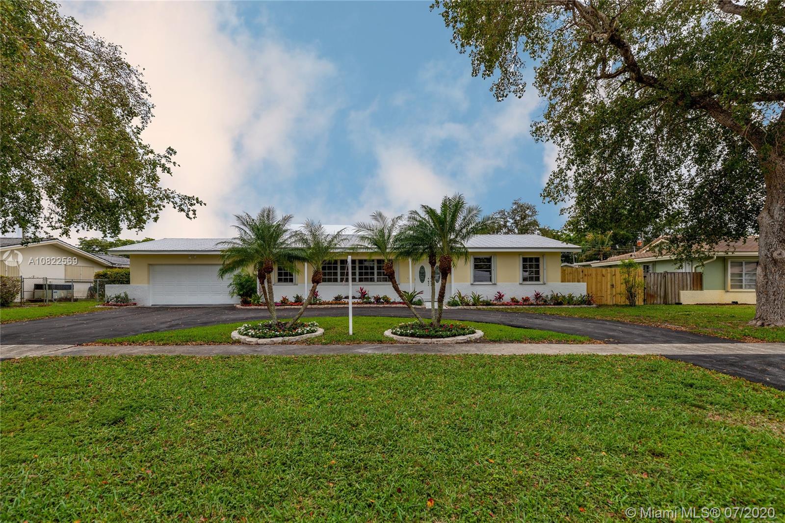 7540 Plantation Rd, Plantation, FL 33317