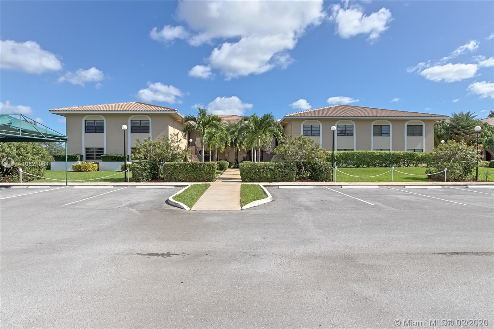 Plantation, FL 33325,400 NW 127th Ave #2