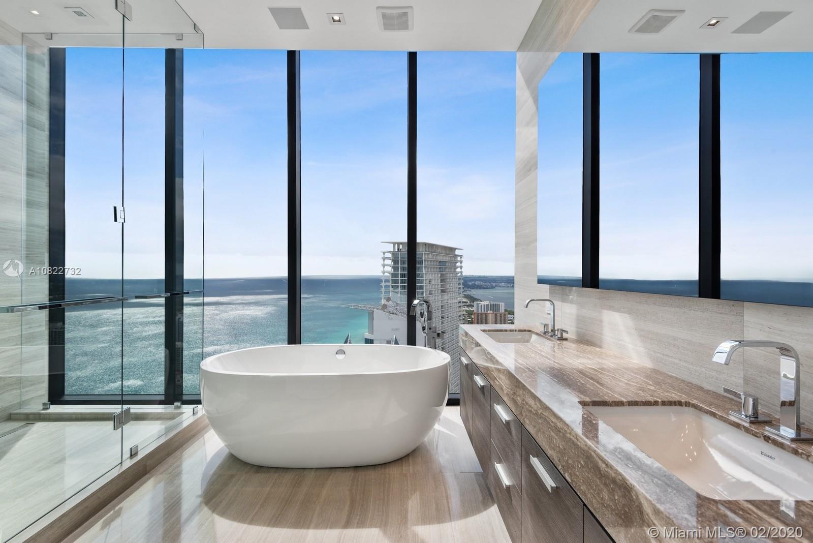 Sunny Isles Beach, FL 33160,17141 Collins Ave #4702